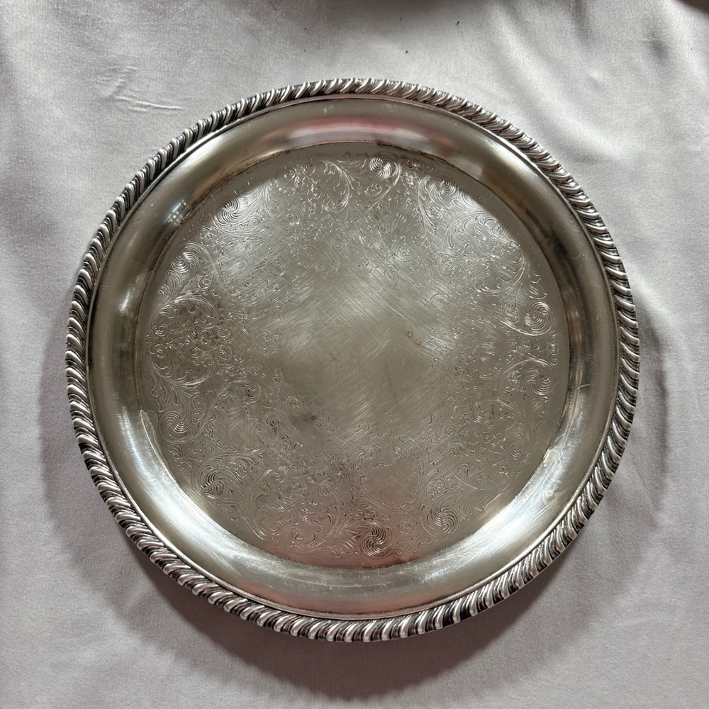 Wm Rogers Silverplate Serving Tray 12" Round Etched Floral Gadroon Edge 870